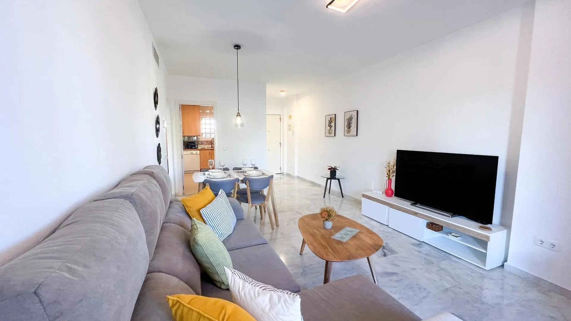 La Reserva Beach & Golf Apartment Marbella 0*,  Spain